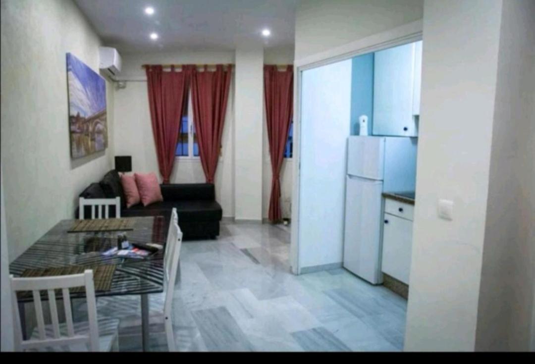 Alfalfa Suites Centro เซบีญา ภายนอก รูปภาพ